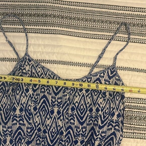 American Eagle women’s medium romper with pockets  C - Picture 2 of 7